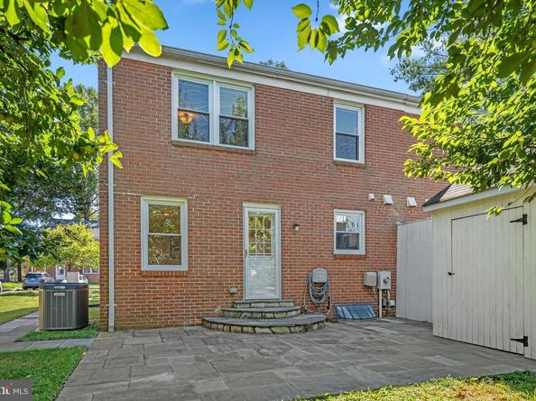 9329 Bentridge Avenue, Potomac MD 20854