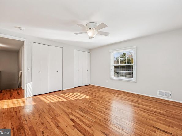 8701 Sleepy Hollow Lane, Potomac MD 20854