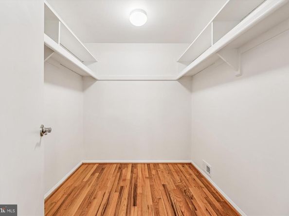 8701 Sleepy Hollow Lane, Potomac MD 20854