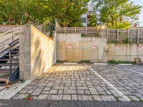 4017 Davis Place NW 8, Washington DC 20007