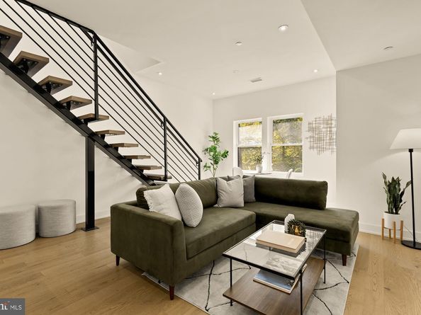 4017 Davis Place NW 8, Washington DC 20007