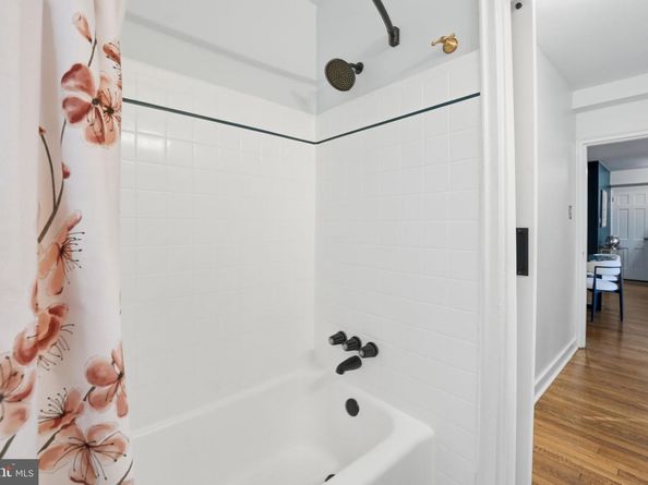 12 Ashby Street D, Alexandria VA 22305