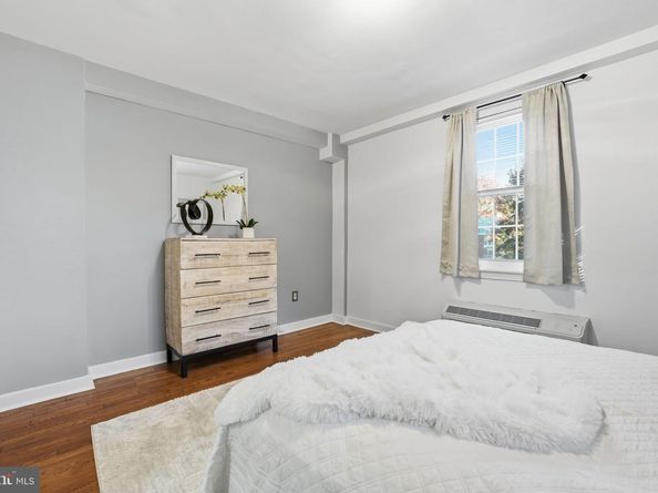 12 Ashby Street D, Alexandria VA 22305