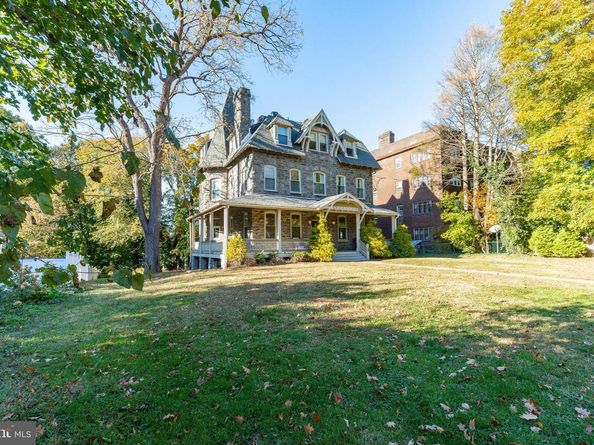 109 Carpenter Lane, Philadelphia PA 19119