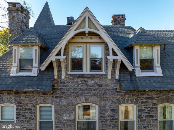 109 Carpenter Lane, Philadelphia PA 19119