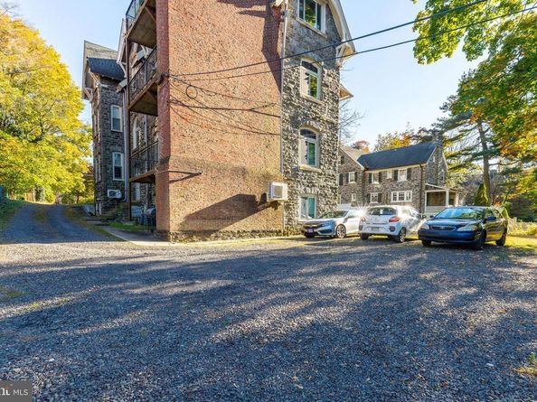 109 Carpenter Lane, Philadelphia PA 19119