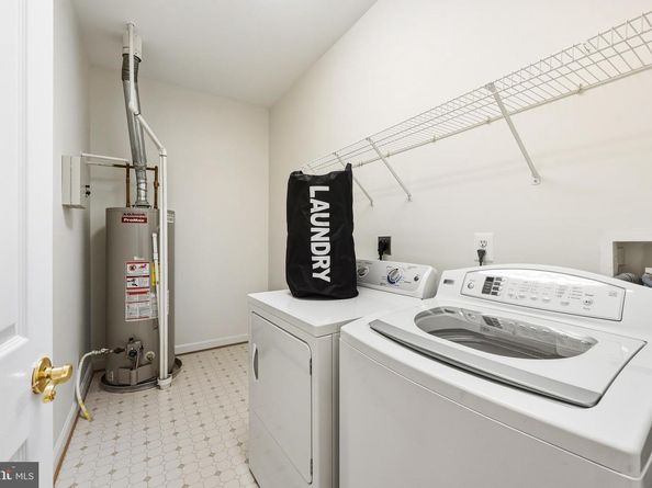 1919 Logan Manor Drive, Reston VA 20190