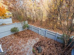 1919 Logan Manor Drive, Reston VA 20190