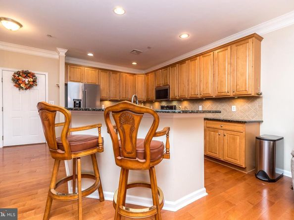 207 Carson Terrace, Huntingdon Valley PA 19006