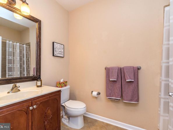 207 Carson Terrace, Huntingdon Valley PA 19006