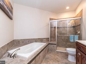 207 Carson Terrace, Huntingdon Valley PA 19006