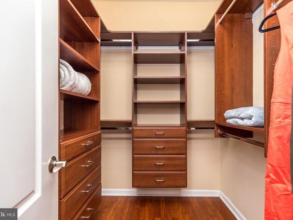 207 Carson Terrace, Huntingdon Valley PA 19006