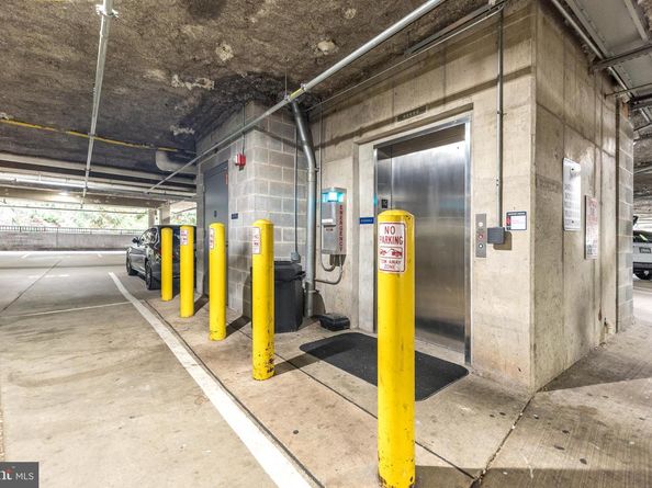 207 Carson Terrace, Huntingdon Valley PA 19006