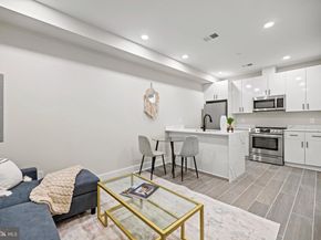 824 18TH Street NE 3, Washington DC 20002