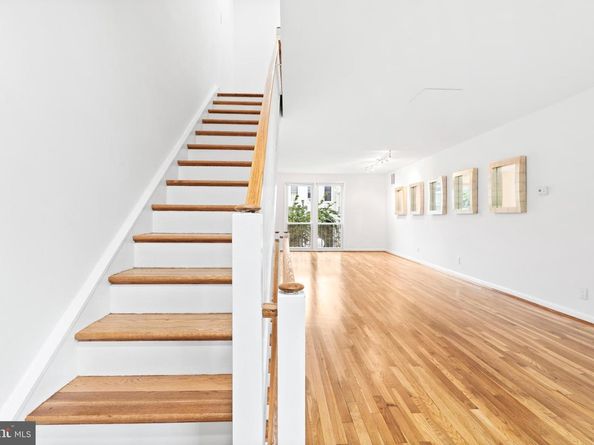 73 G Street SW 103, Washington DC 20024