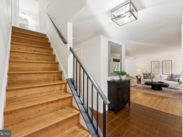 11234 Hunting Horn Lane, Reston VA 20191