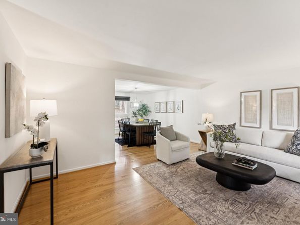 11234 Hunting Horn Lane, Reston VA 20191