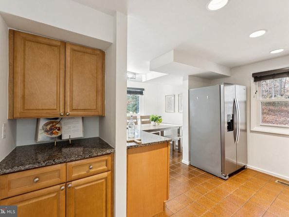 11234 Hunting Horn Lane, Reston VA 20191