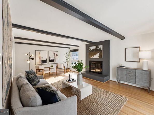 11234 Hunting Horn Lane, Reston VA 20191