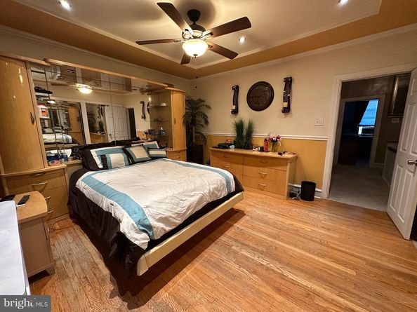 2525 Island Avenue, Philadelphia PA 19153