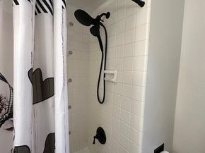 2525 Island Avenue, Philadelphia PA 19153