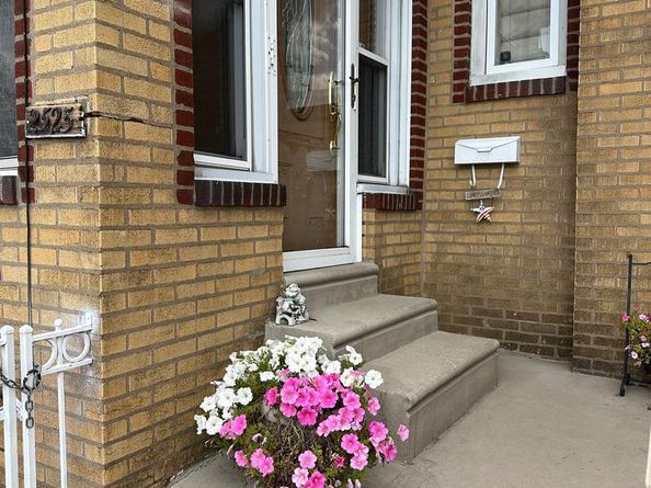 2525 Island Avenue, Philadelphia PA 19153