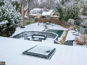 7822 Holmes Run Drive, Falls Church VA 22042