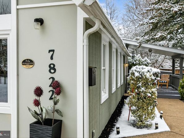 7822 Holmes Run Drive, Falls Church VA 22042