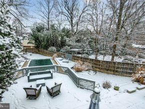 7822 Holmes Run Drive, Falls Church VA 22042