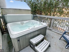 7822 Holmes Run Drive, Falls Church VA 22042