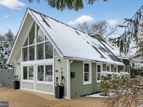 7822 Holmes Run Drive, Falls Church VA 22042