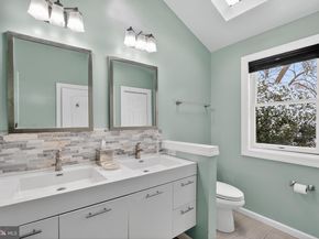 7822 Holmes Run Drive, Falls Church VA 22042