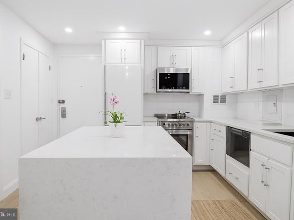 1718 P Street NW L18, Washington DC 20036