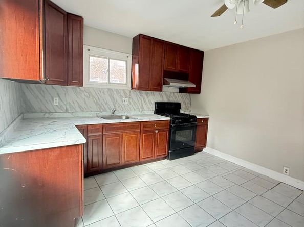 1414 Mckinley Street, Philadelphia PA 19149