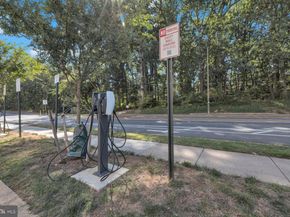 2500 N Van Dorn Street 817, Alexandria VA 22302