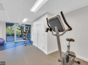 2500 N Van Dorn Street 817, Alexandria VA 22302