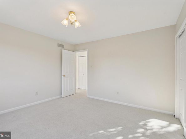 1377 Tanglewood Drive, North Wales PA 19454