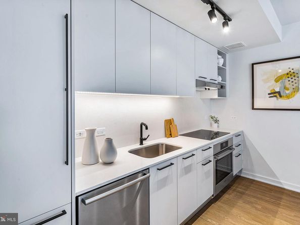 1625 Eckington Place NE 312, Washington DC 20002