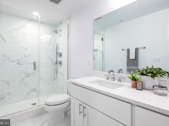 1009 Rhode Island Avenue NE 1, Washington DC 20018