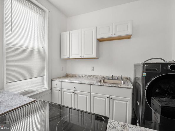 2957 N 8TH Street, Philadelphia PA 19133