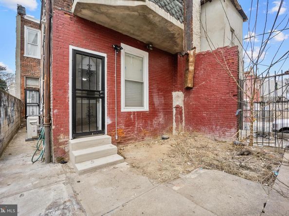 2957 N 8TH Street, Philadelphia PA 19133