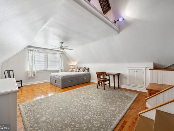 1155 Easton Road, Abington PA 19001