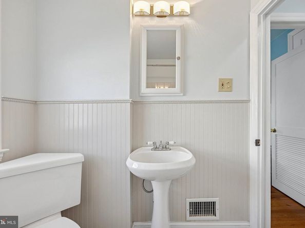 1155 Easton Road, Abington PA 19001