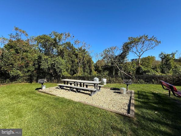 1580 Spring Gate Drive 4204, Mclean VA 22102