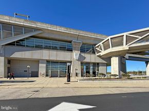 1580 Spring Gate Drive 4204, Mclean VA 22102