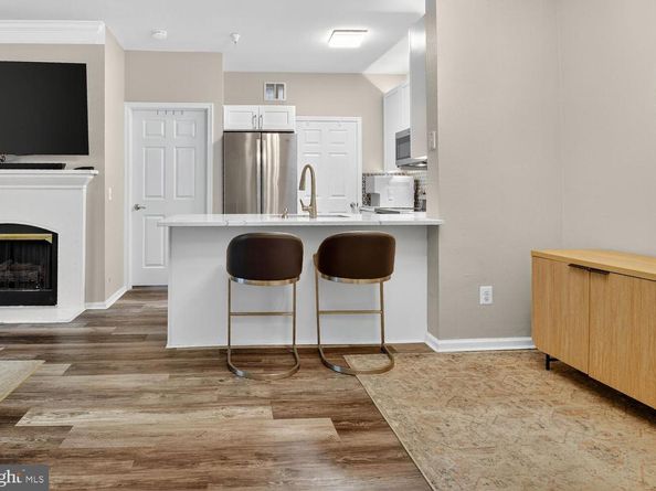 1580 Spring Gate Drive 4204, Mclean VA 22102