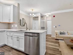 1580 Spring Gate Drive 4204, Mclean VA 22102