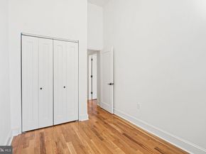 306 S 10TH Street B, Philadelphia PA 19107