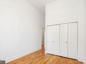 306 S 10TH Street B, Philadelphia PA 19107