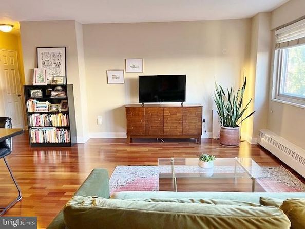 2101 Chestnut Street 517, Philadelphia PA 19103